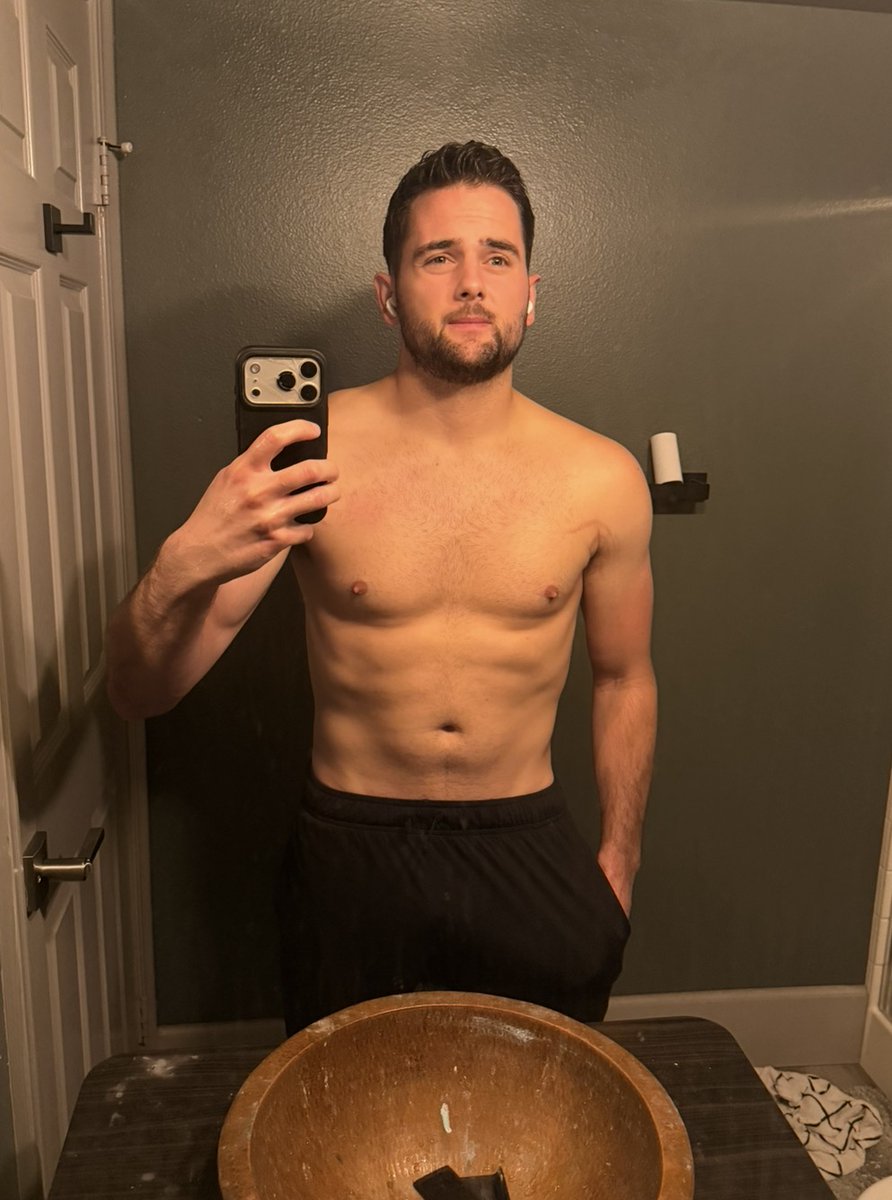 smartheadguy's tweet photo. scroll down to the comments and thank me later https://t.co/VBQ6gRMJkv