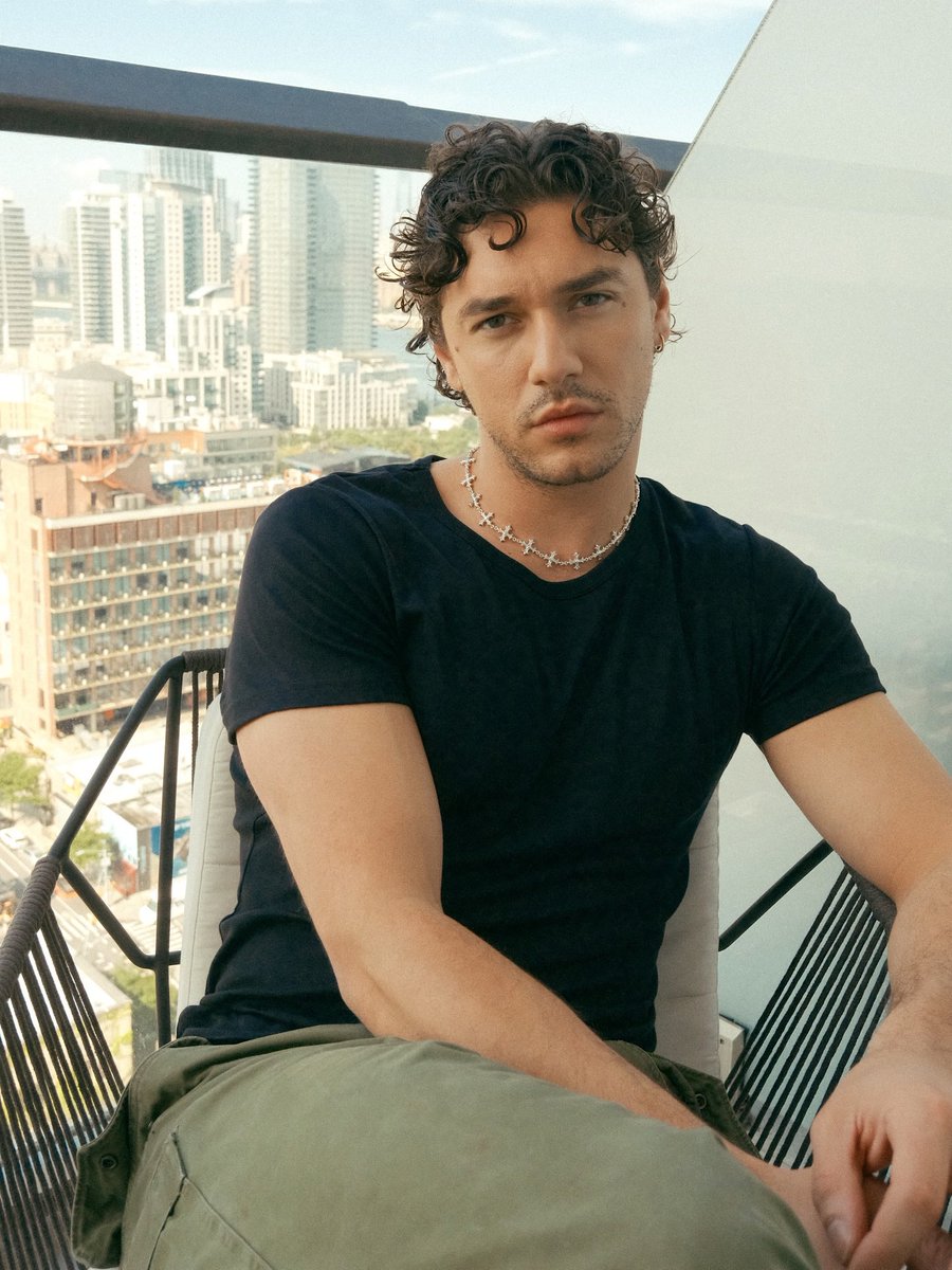 offcampusrprt's tweet photo. 📰 Belmont Cameli hoje em Nova York para um pop up da TRESemme 🥵

by.aikaflores via Instagram https://t.co/kLgsTFQvjG