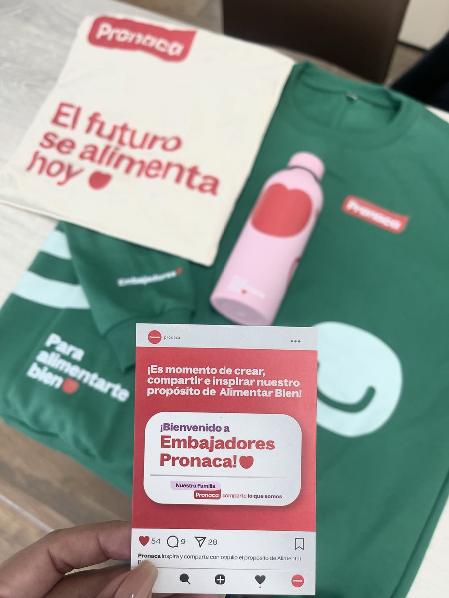 MaestherNeira's tweet photo. ✨ ¡Comienza una nueva aventura! Muy feliz de ser parte de #EmbajadoresPronaca. 💚

Les compartiré un poco de mi experiencia, nuestra cultura y las marcas que llegan a millones de familias. 🚀

#NuestraFamiliaPronaca @Pronacaec https://t.co/T7wKc5l2QJ