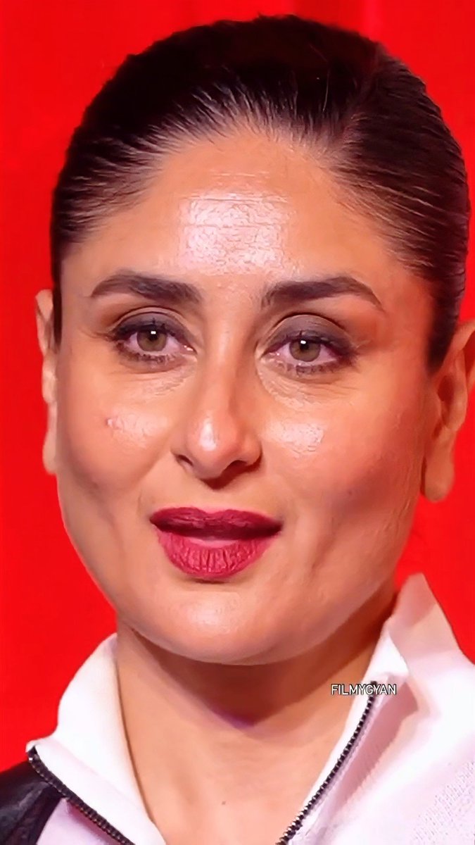 SouthCineBuzz's tweet photo. Kareena Kapoor as an Boss Agent 😎🥵🔥🔥🔥 https://t.co/HKop7RtKxF