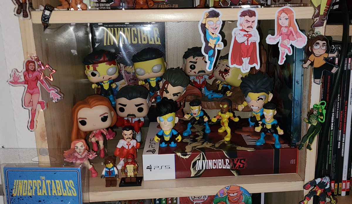 arry_chu's tweet photo. Haven't posted a shrine update in a while... here's some of my Invincible merch spaces in my room!
#invincible #rexsplode https://t.co/fvn7T4tjj9
