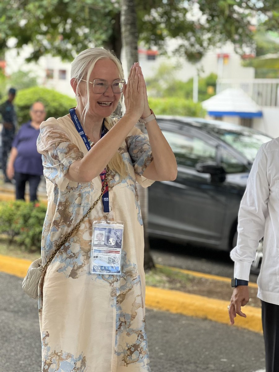 ITTFAmericas's tweet photo. Cumpliendo su agenda oficial en República Dominicana, la presidenta de la ITTF, Petra Sörling, realizó una visita al Albergue Olímpico Dominicano 🙌

La misma estuvo acompañada de Garibaldy Bautista, presidente del Comité Olímpico Dominicano y Juan Vila, presidente ITTF Américas. https://t.co/QuTyMZ6clD