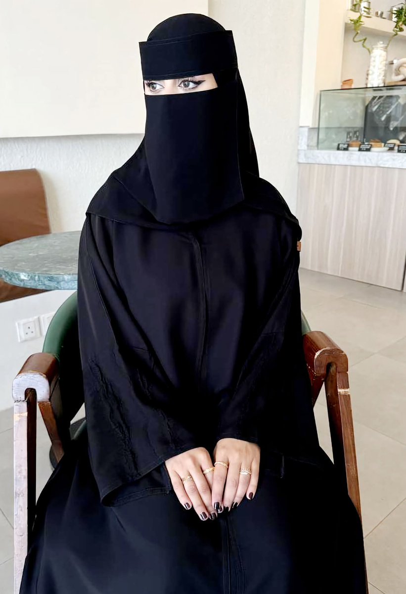 AMYasmine50's tweet photo. الاسم: لجين الدوسري 32 سنة دكتورة نساء من السعودية توافق تسافر لي وتعيش معي
#matching2026 https://t.co/HoeIHiq4VX