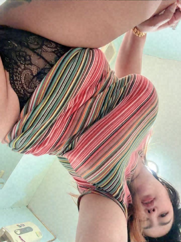 madison97613209's tweet photo. I need someone ☺️ https://t.co/oIrmHMih6P