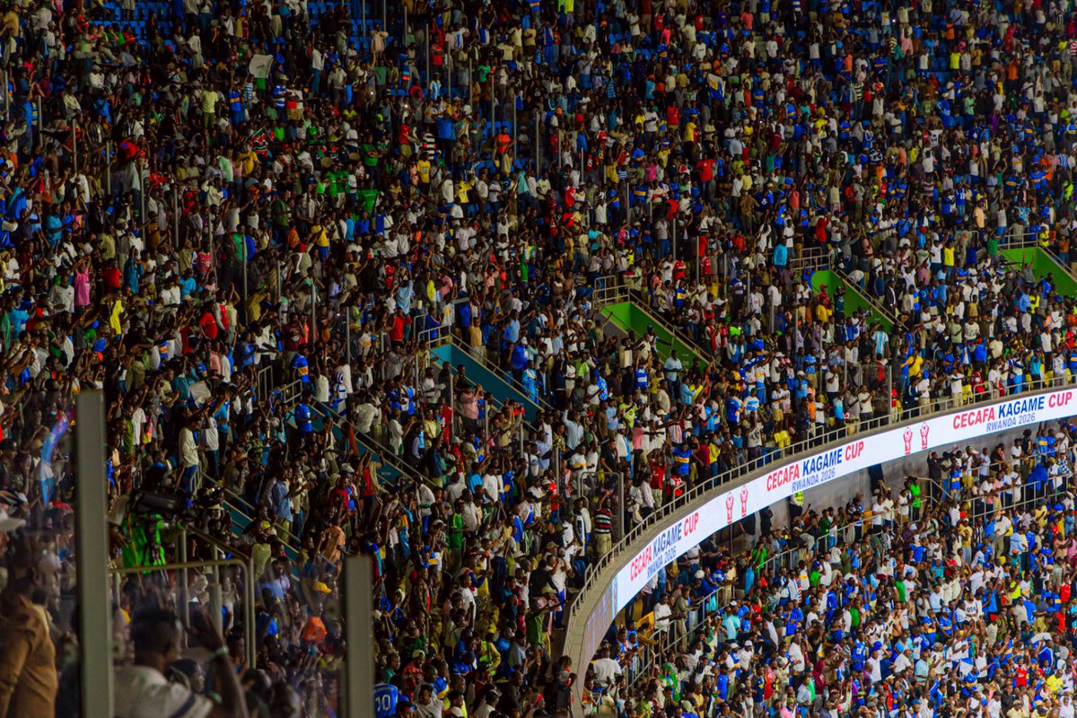 FERWAFA's tweet photo. #CECAFAKagameCup2026 

118’

FULL HOUSE! 

Most Rayon Sports fans filled the stands and gave the team the push they needed tonight. 

The fans were the 12th man! 

Rayon Sports 2-1 Gor Mahia https://t.co/Zh2fEa9Jap