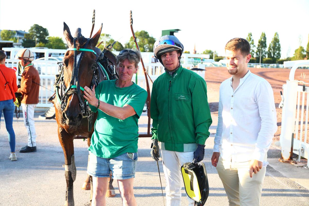 canalturf's tweet photo. 🏁Arrivée Quinté+ #pmu Prix Bruno Coquatrix à Cabourg le 07/08/2026
🥇JAZERANE (7) ou la victoire d'un outsider 
▶️https://t.co/VAmJW89qd8 @LeTrot #resultatspmu #rapportspmu #hippodromecabourg