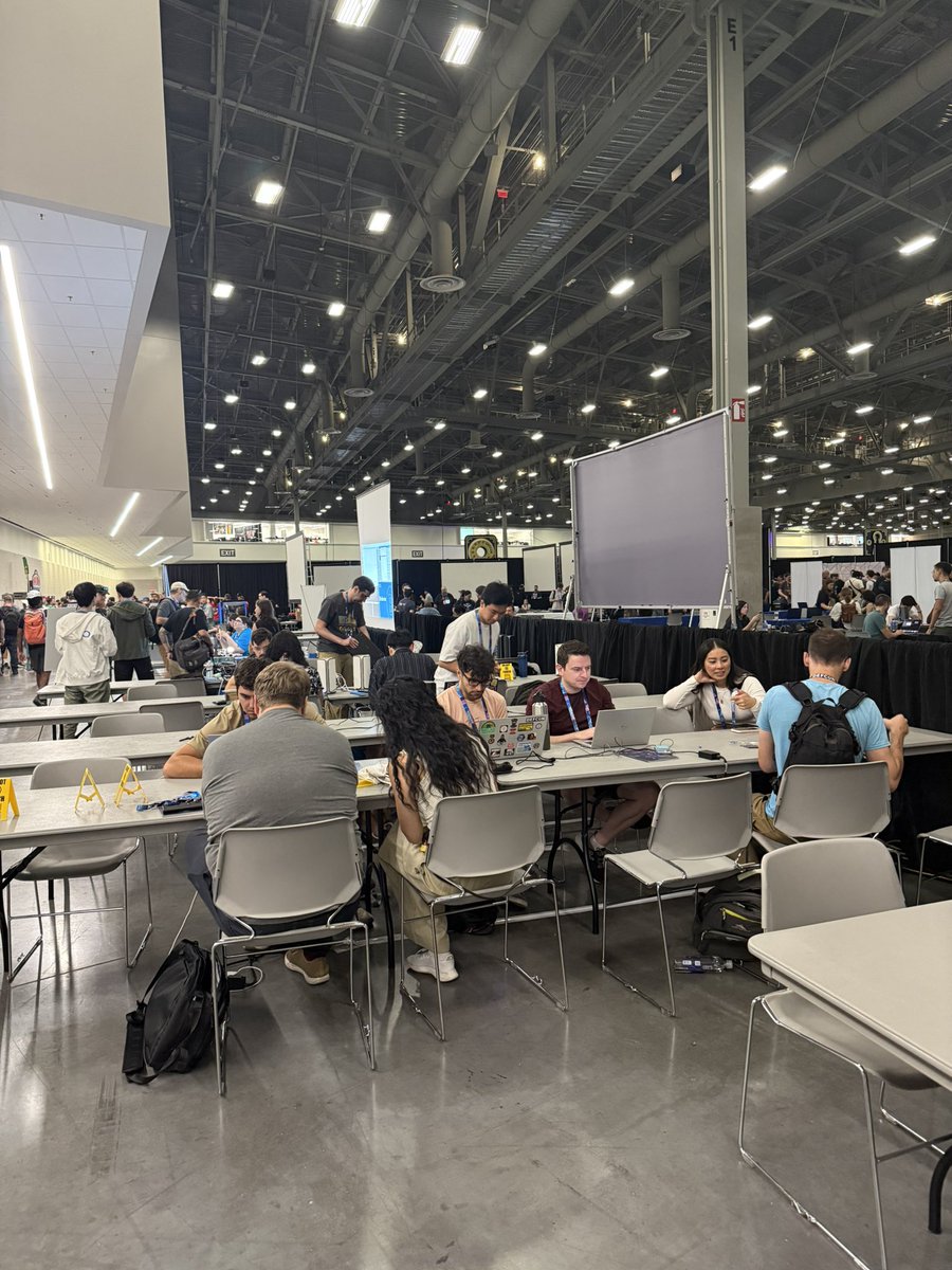 BitdefenderLabs's tweet photo. Find us at the DEF CON IoT Village and come play. https://t.co/ypOEnJfOaG