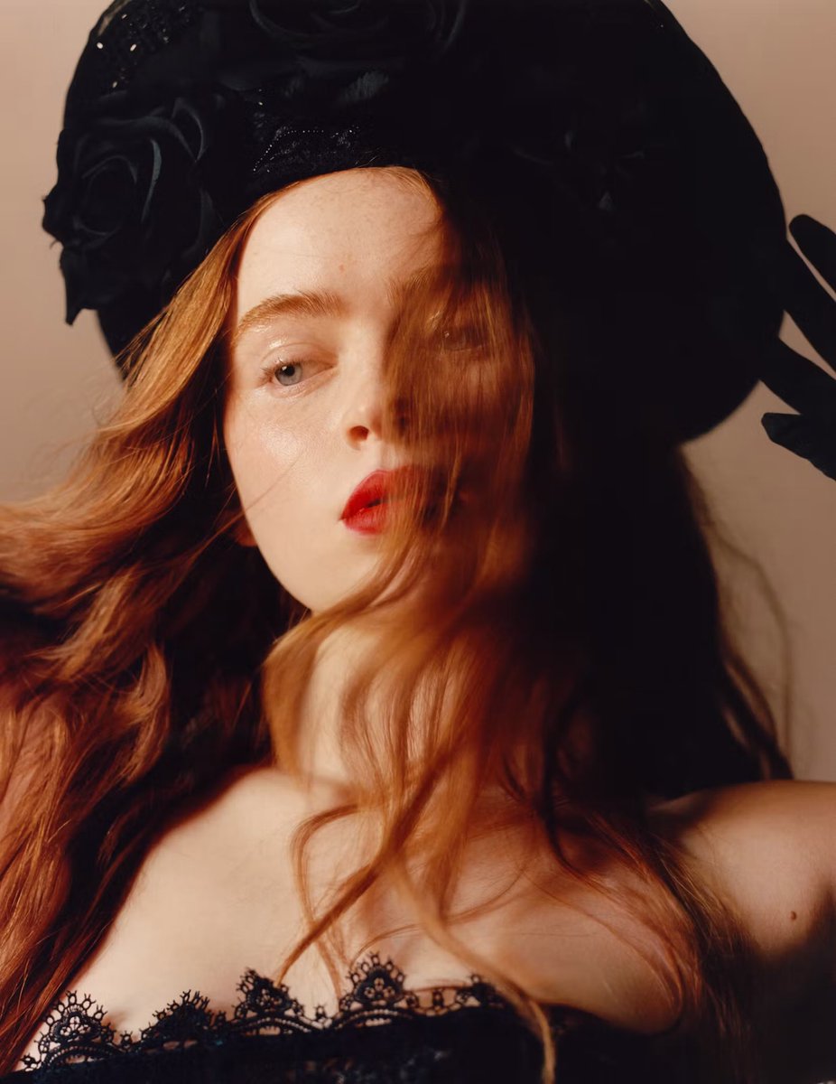 FilmUpdates's tweet photo. Sadie Sink reveals the 'X-MEN' movie will start filming next year:

“We’ll shoot X-Men, and then I’m going to do a series with FX and A24 called 'THE MARRIAGE PLOT', so that’ll be next year.” 

(https://t.co/N0POQgidLN) https://t.co/KqbzmCKNWs