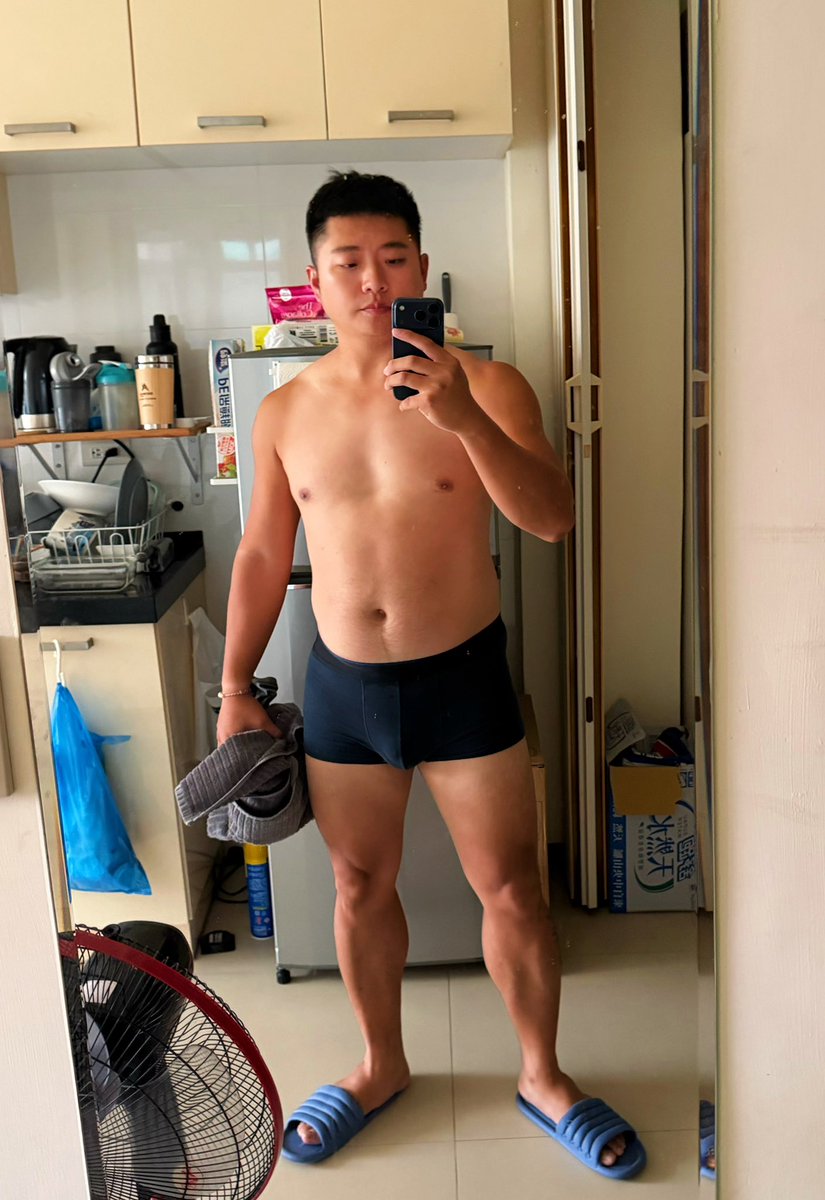 wangaijie2's tweet photo. 最近一直都好餓🥵💦 https://t.co/M1BbtVVOj9