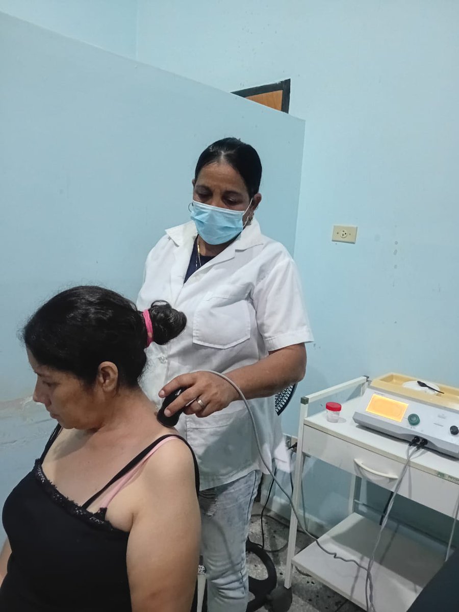 cubacooperaven's tweet photo. Desde los CDI Hugo de los Reyes Chávez (municipio Sosa), Virgen del Real (municipio Obispos) y Escuela Julio García Álvarez (sector El Carmen), nuestro Ejército de Batas Blancas ratifica su vocación y entrega diaria al pueblo.

#100AñosConFide https://t.co/Xqhr7zYuD3