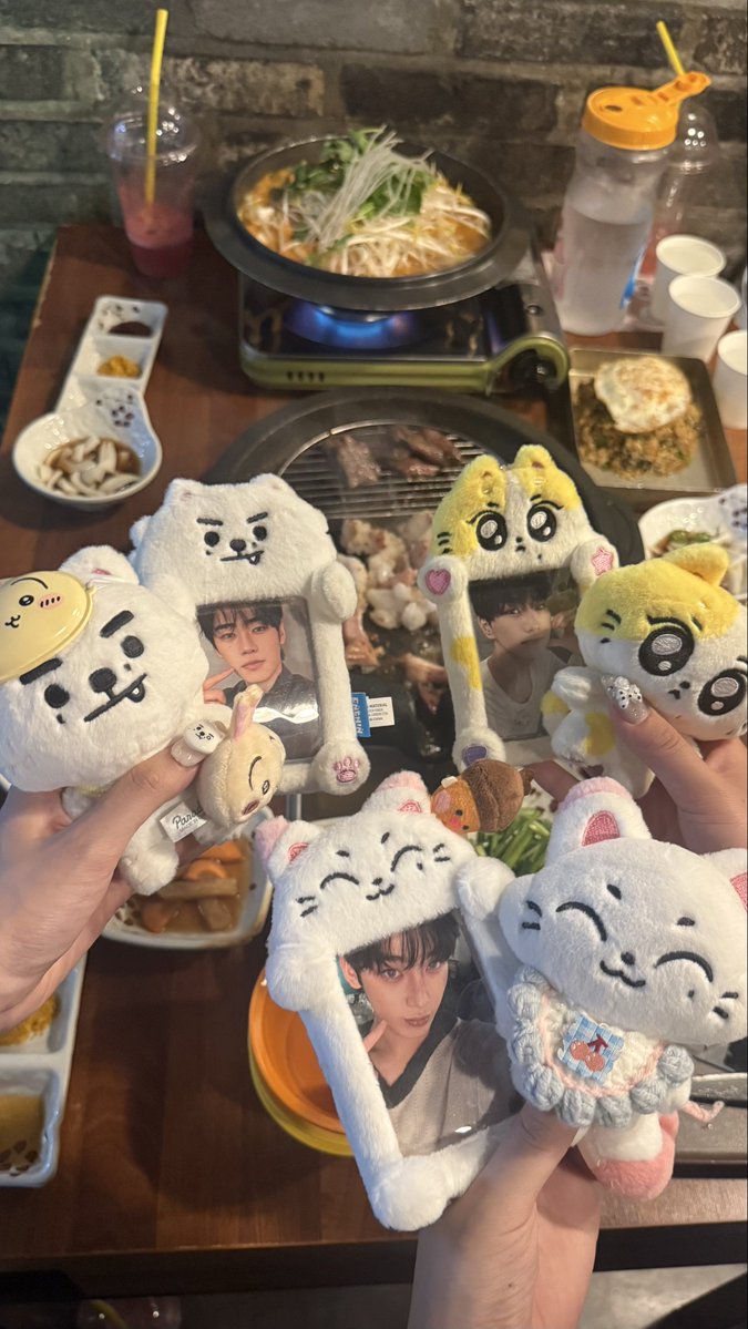 s128oo's tweet photo. 1日目から充実してて幸せ~（ ;  ; ）♡
もうすでに帰りたくないよだいすき釜山 https://t.co/x4pq4raFnS