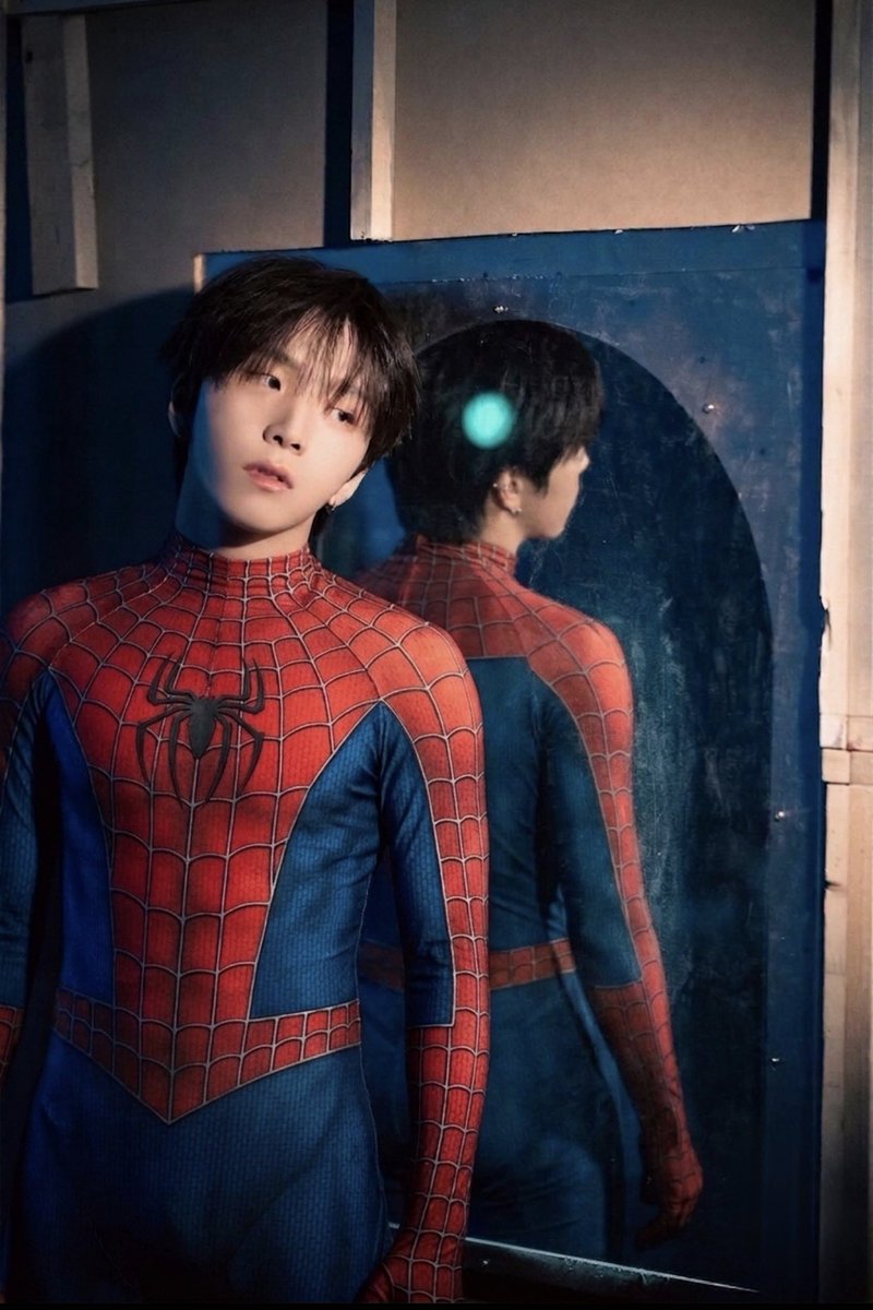 xml_woon's tweet photo. 운파이더맨🕷️ https://t.co/piEh8Fh2Yl