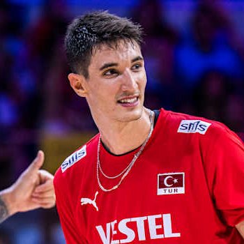 Temmzvolley's tweet photo. 🇮🇹Perugia, Henno transferini gerçekleştiremeseydi 🇹🇷Efe Mandıracı'yı transfer etmeyi deneyecekti, ikinci seçenekleriydi

( via @Jakub110Jakub ) https://t.co/vvZMEQOmO1