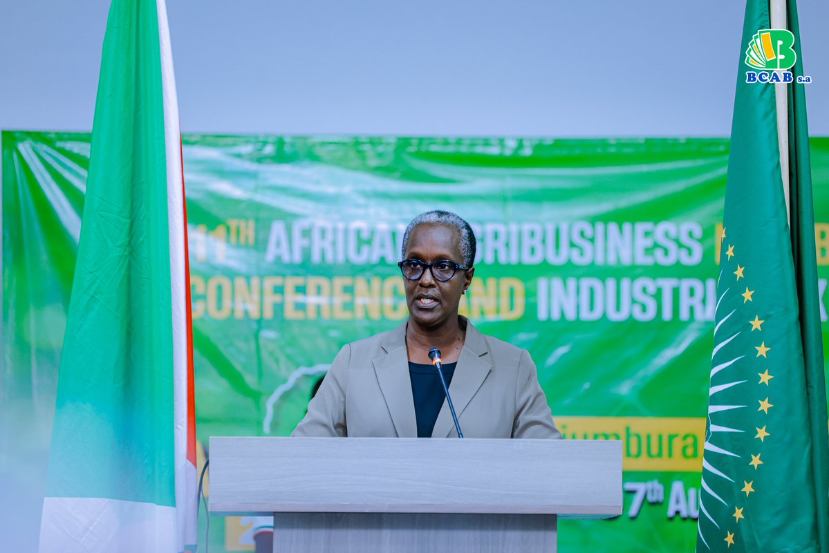 BcabBank's tweet photo. Cette participation cadre parfaitement avec la vision de la BCAB S.A., une banque qui a placé l’agriculture, l’élevage et le développement des communautés au cœur de son action.

À travers ses solutions financières adaptées, la Banque accompagne ceux qui contribuent à la création https://t.co/46cYDVXcII