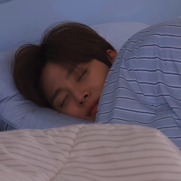eunseokcloud's tweet photo. sleepycat🥺🫳🏻 https://t.co/M91EDPi7So