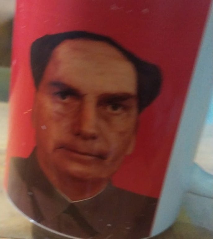 Hp_wolft's tweet photo. @akagargula @kaleomess Estou tentando vender um ar por 1200, aí um cara perguntou se fazia por 500 reais https://t.co/AL0IvUk8WE
