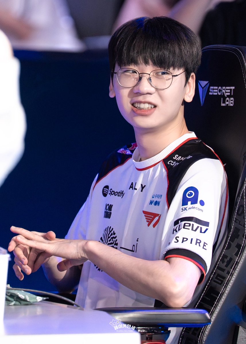 LONGLIVE_FAKER's tweet photo. 260807 

동구리왕🐿️

#Doran #도란 https://t.co/a93rVCFmiP