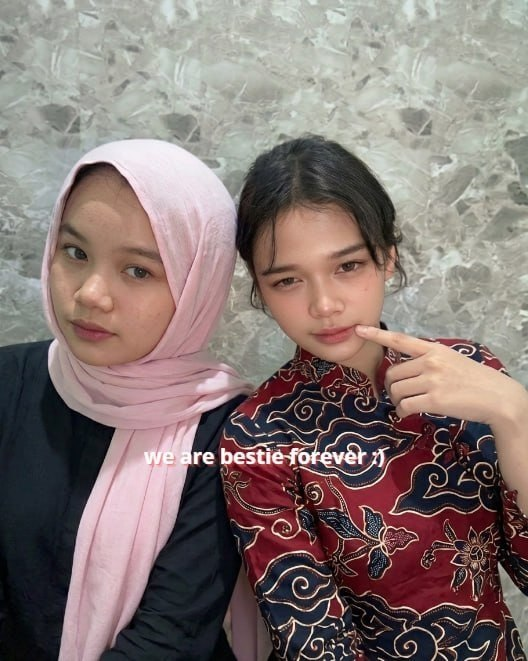 diluvucl's tweet photo. Bestie forever
https://t.co/ZY22brQcnn 

Tolak Angin Kimpulers Jumat https://t.co/S3gWPJ0WPF
