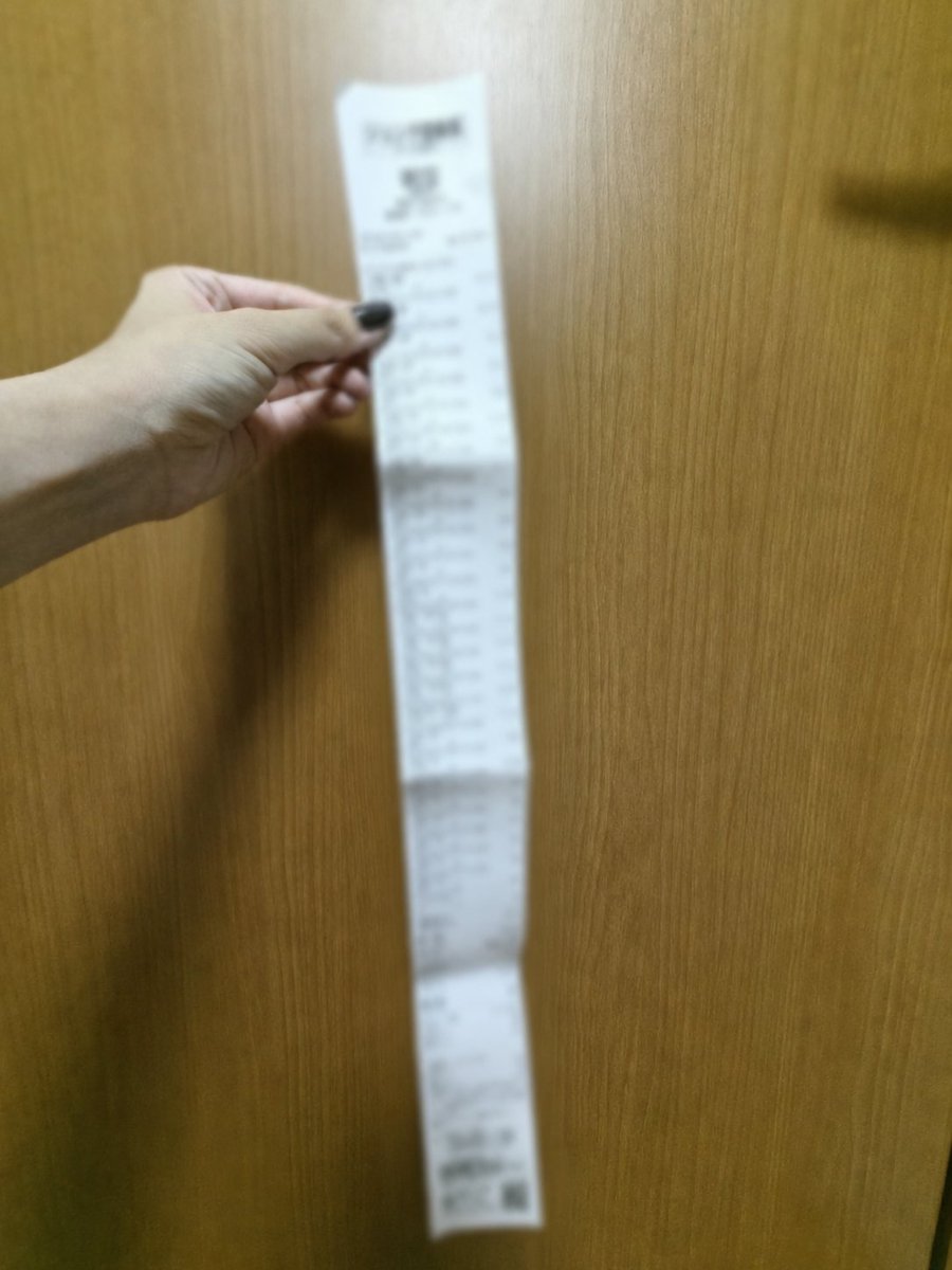 Proof00000000's tweet photo. 今日で28歳になったので、自分への誕生日プレゼントに『2万8000円分の本』を買ってきました🎁

幸せな誕生日…🎂
28歳もたくさん読みます！

#今日買った本・届いた本を紹介する https://t.co/Q0lQXi9110