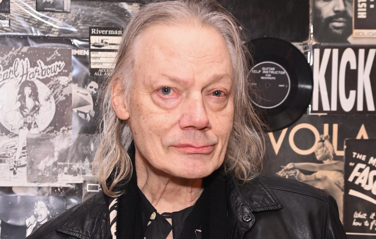 soylrodriguez's tweet photo. Murió el productor William Orbit a los 69 años.
@U2; @Madonna @Pink entre decenas de estrellas a las que aportó su toque único llevado al terreno de la electronica y sus derivados.
Hoy lo recordaremos especialmente durante el  programa en @lanacionmusica https://t.co/604Bwxvj5Q