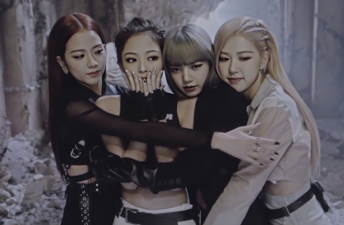 BBU_BLACKPINK's tweet photo. can we get a new OT4 hug? 👉🏻👈🏻

DECADE WITH BLACKPINK
#BLACKPINK10thAnniversary #BLACKPINK_FOURever
#10YearsWithBLACKPINK 
#10주년_블랙핑크_포에버 https://t.co/hDKhjd3Np2
