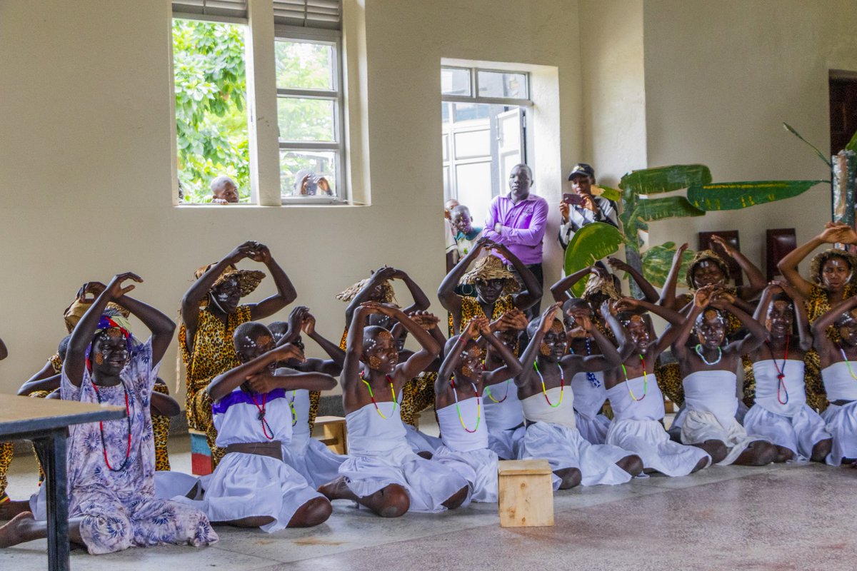 AruaCityUg's tweet photo. Held under the theme "Safe Learning Environment," the two-day event showcases learners' talents in music, dance, drama, storytelling, poetry, folk songs, and more while promoting culture, creativity, and excellence in education.
#SafeLearningEnvironment #AruaCity @Airtel_Ug https://t.co/jzxir5YcTr