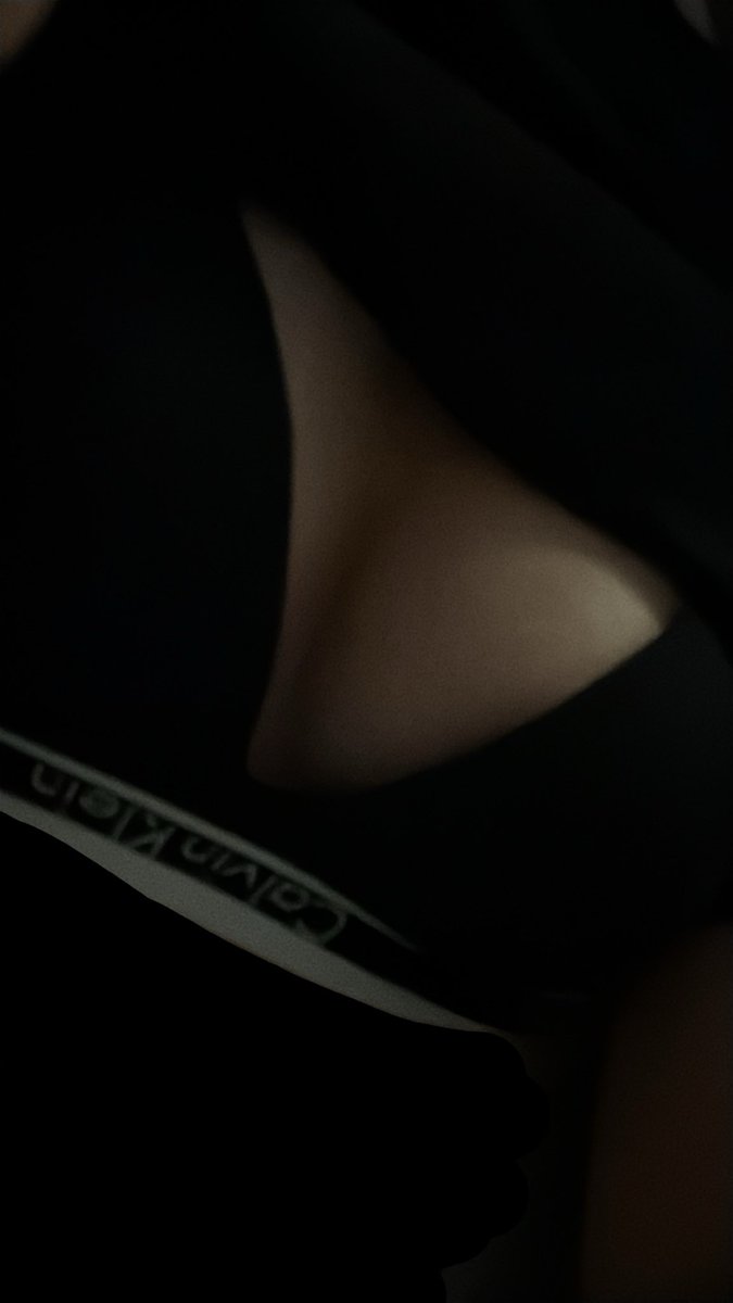 Jwcslom's tweet photo. 이뻐해줘 https://t.co/TerqTjleHE