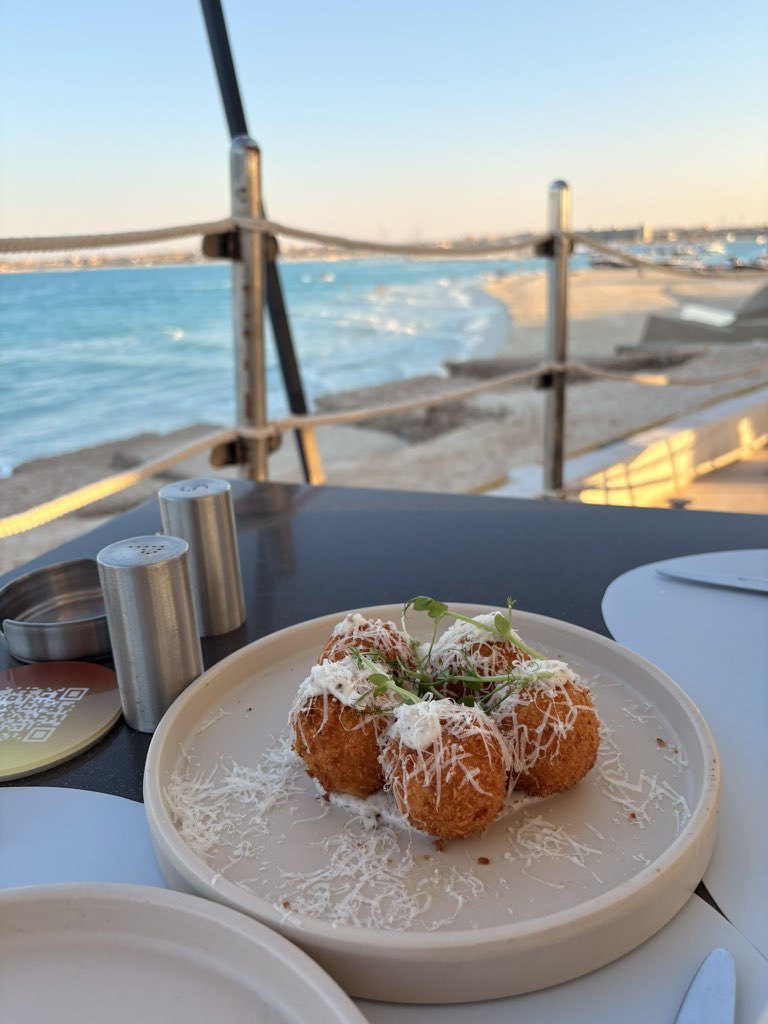 ahmedfawzy3533's tweet photo. Lunch time ๐๐
#lunch #northcoast #marassi #food #summervibes https://t.co/5dr0GnVzTu