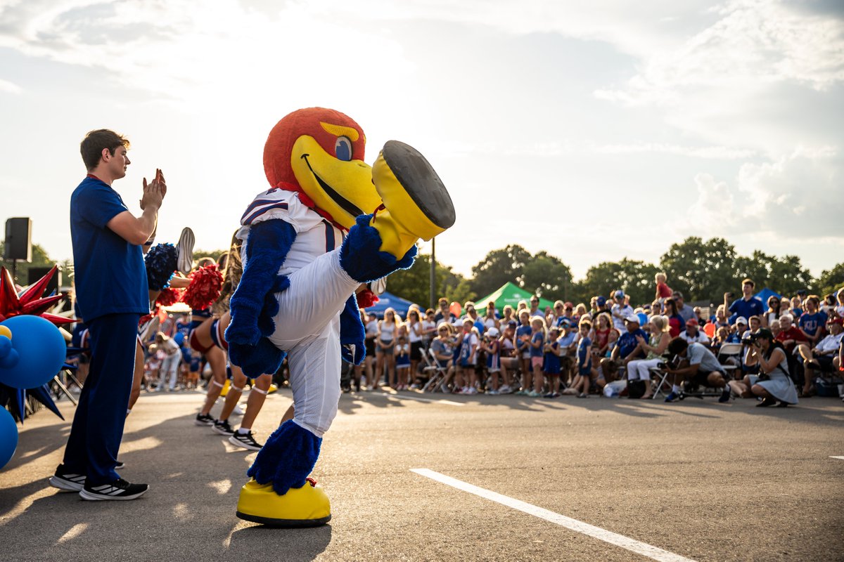 KUAthletics's tweet photo. Jayhawk Nation, we're just ONE week away from kicking off the @KU_Football season with some fun at Corinth Square!‼️🏈

Aug. 14 | 6-9 PM 

#RockChalk x @CentralBankMW https://t.co/A2qa5vj5Ym