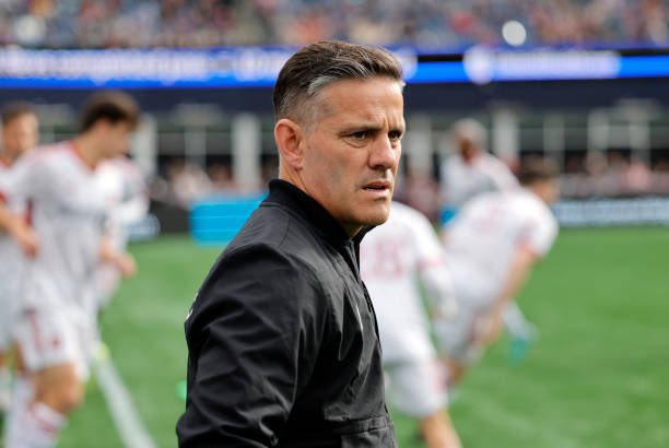 GIBOLofficial's tweet photo. John Herdman akhrinya merasai gimana kualitas wasit AFC 😅

Marah2 di preskon jelas sih ini, mau lolos apa endak. https://t.co/QDhv27xVKR