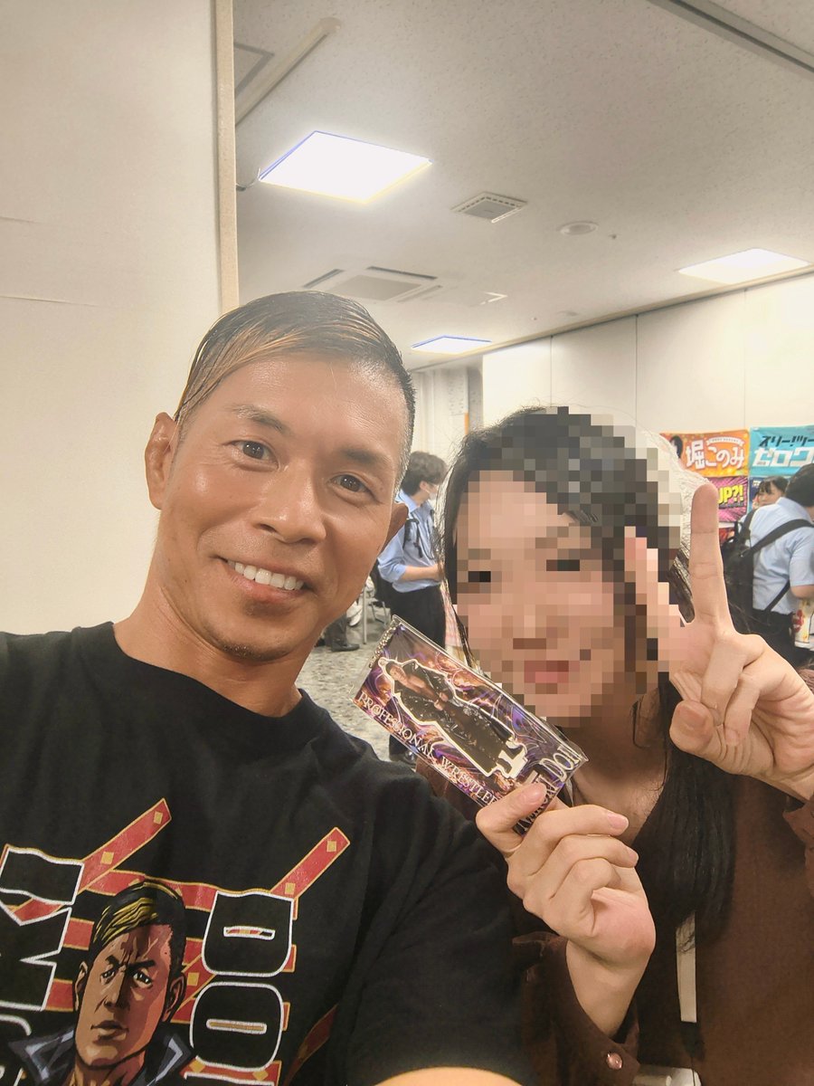 sano_iroha's tweet photo. ウオオオオオオ！！！！プロレス沼我が生涯に一片の悔い無し!!
ただいま！！！！！ https://t.co/QSCyDdNtaq