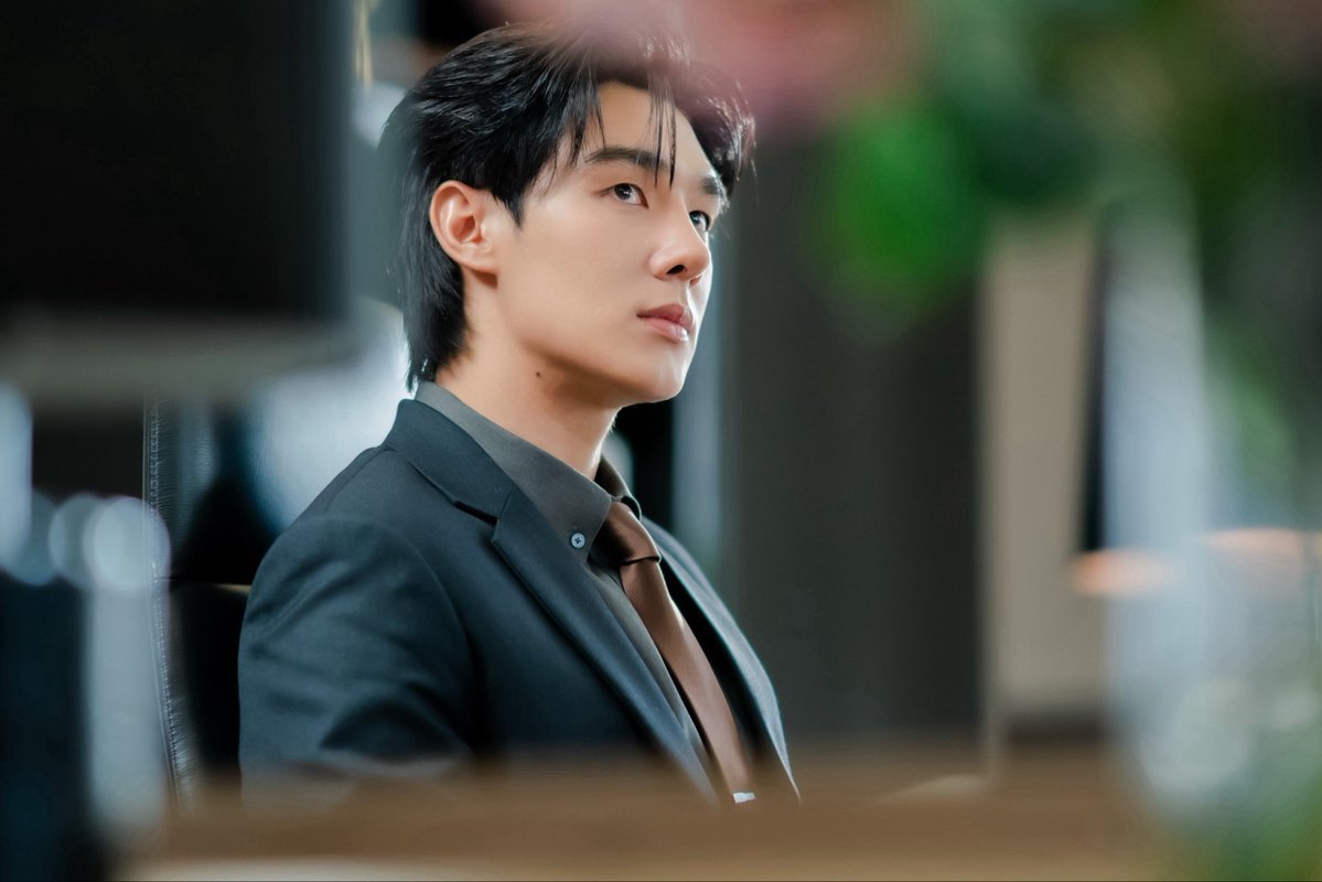 Tee_wongsajaem's tweet photo. ทำงานกับพี่กฎข้อแรกยังเหมือนเดิม !!!!

DBTE RULES EP7
#อย่าขอพี่เจนEP7 https://t.co/jYlSBVmRGe