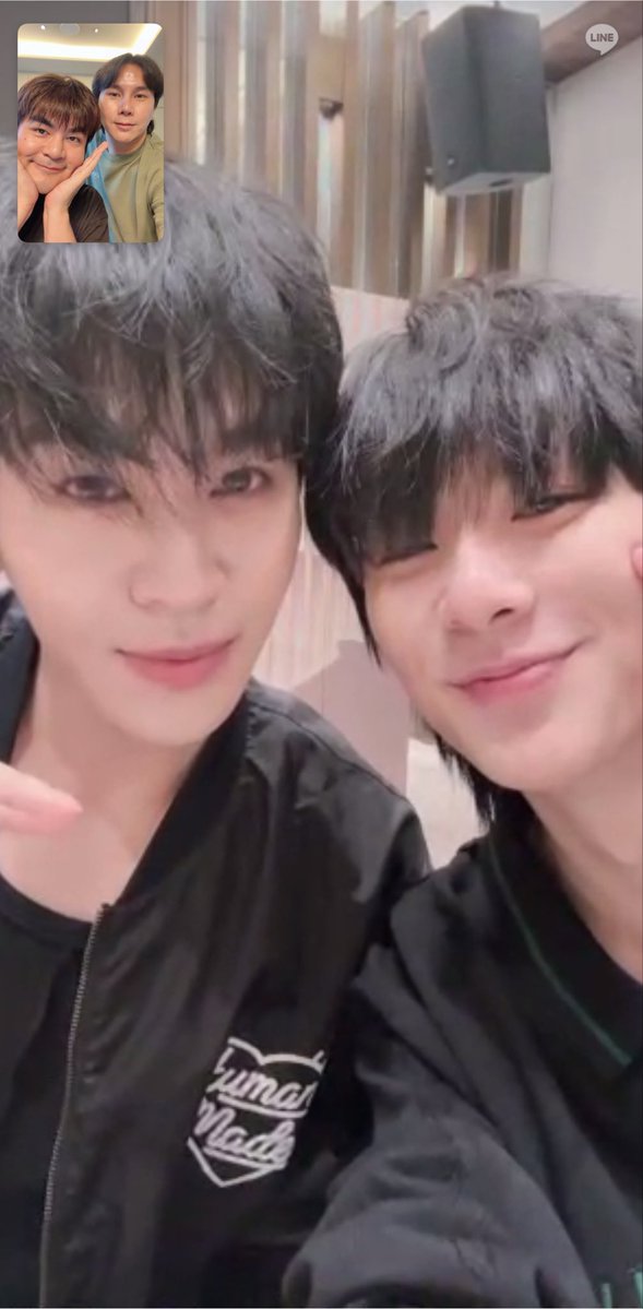 l_inme's tweet photo. 2 แสบร้องไห้กันอะเปล่าเนี่ยยย ทำไมตาแดงๆ 🥺🥺 มันดีมากๆ ไม่ได้โม้ ภูมิใจในตัวพวกหนูน้าา ซีรีส์น่าติดตามมากๆ บทพูดเข้าปากขึ้นมาก การแสดงสีหน้าและแววตาดีมาก ทำให้คนดูรู้สึกไปด้วย เนื้อเรื่องแซ่บซี๊ดได้มีมมาหลายประโยคเลยหล่ะ 😂 ภาพสวยมาก(ชอบโลเขายายเที่ยงมากมู้ดภาพเริ่ด) ฉากร้องไห้คือใจเจ็บลูกกกแม่่่่่ 😭😭😭 นักแสดงเยอะมากแถมมีแต่คนจี๊ดๆ เตรียมตัวกันเลย ตอนนี้ความรู้สึกหลากหลายมาก ดีใจ ภูมิใจ ตื้นตันไปหมด แบบ โฮฮฮฮ มันจะเป็นวันของอู๋เซฟแล้ววว แม่เชื่อว่าแฟนบอยแมสแน่ๆ 🥹 ไปด้วยกัน ไปกันต่อ รักอู๋เซฟที่สุดดด 😭😭😭😭

TRAILER MR FANBOY
#ตัวอย่างแฟนบอย
#รักสุดใจนายแฟนบอยSeries
#auausave