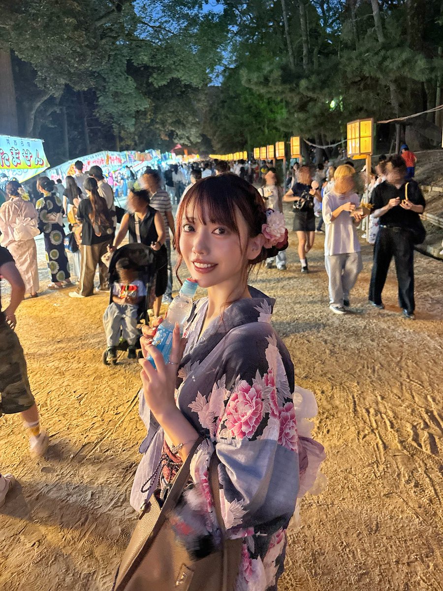 HSD_reika's tweet photo. 夏髪が頬を切る
また年を重ねてきっと思い出す
あなたの影　あたしの言葉🎐

#KissHug #HIGHSPYDOLL https://t.co/9uzuMZhQQI