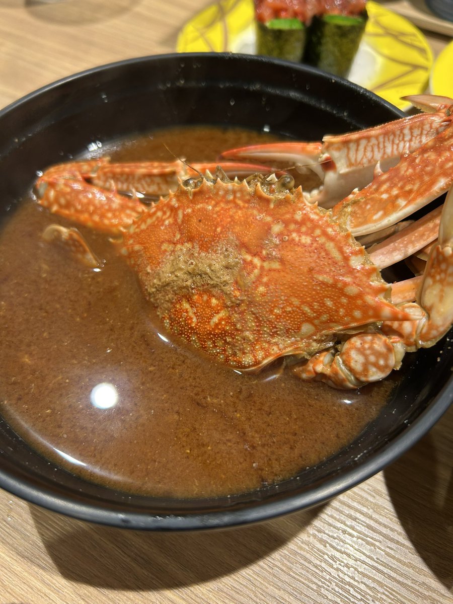 sesirukun's tweet photo. 博打で得た金はさっさと使っちゃおうねぇ〜 https://t.co/4Cd1xuNgvN