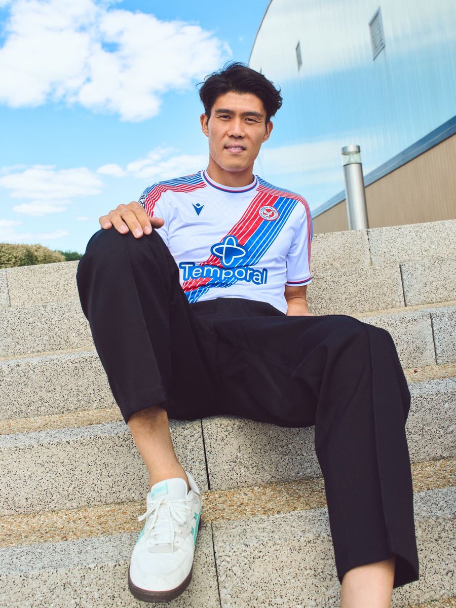 UDNSPORTS's tweet photo. #冨安健洋 選手
#クリスタルパレスFC へ完全移籍☑️
🗣️『I wanted to be in a competitive environment.』
@CPFC
#TakehiroTomiyasu
#crystalpalacefc #udnsports https://t.co/W6OWIDUmJw