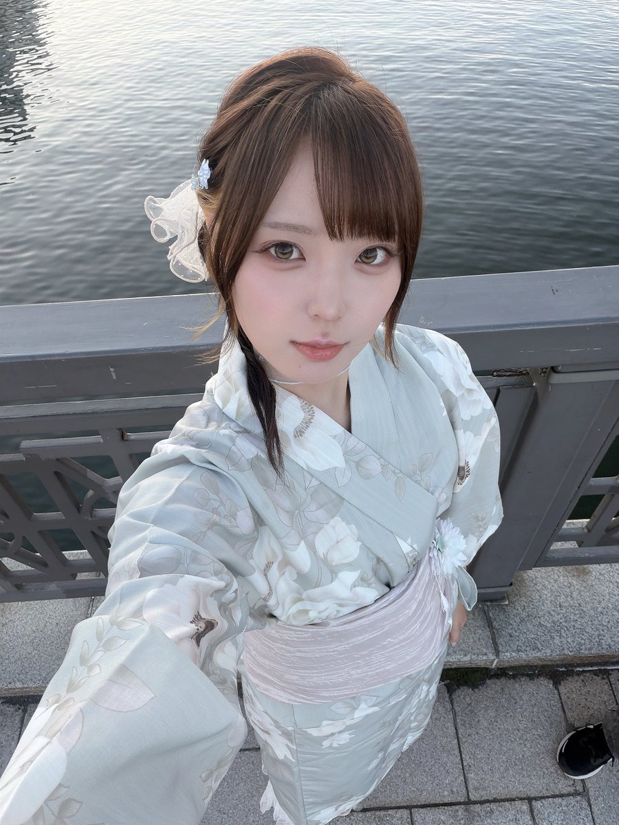 hn_cosh's tweet photo. 浴衣🤍🩵 https://t.co/C3KazWM4F1
