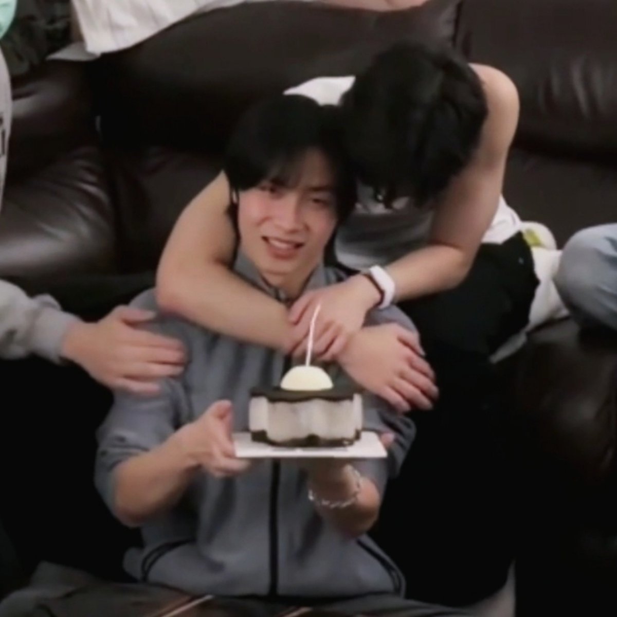 lillybaek's tweet photo. เอาจริง ถ้าไม่มองหน้าดีๆนึกว่ารูปจากพินเทอเรส https://t.co/FxcmD6HVn4