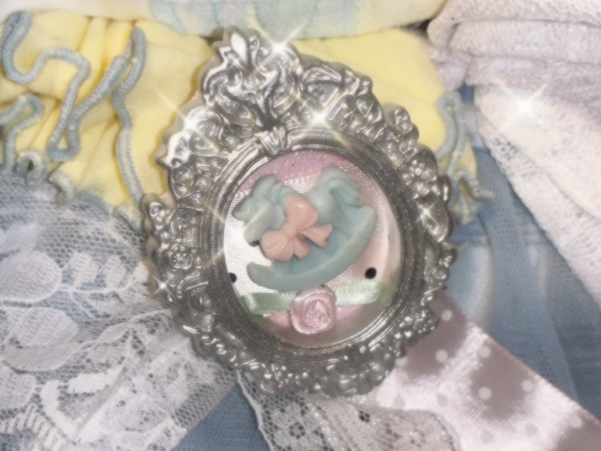 UNIS_offcl's tweet photo. ⊹ ࣪ ˖ やった〜！ついに『UNI☆Sparkle!』の全5曲をみなさんに披露できました♪ ٩( ´ω` )و ♪
会いに来てくれてありがとうございます！夏はやっぱりEverAfterのみんなと一緒だからこそ特別だなって思います♡ 私たちと同じくらい楽しんでもらえていたら嬉しいです！🌟⊹₊⋆

#UNIS #유니스
#GEHLEE #젤리당카