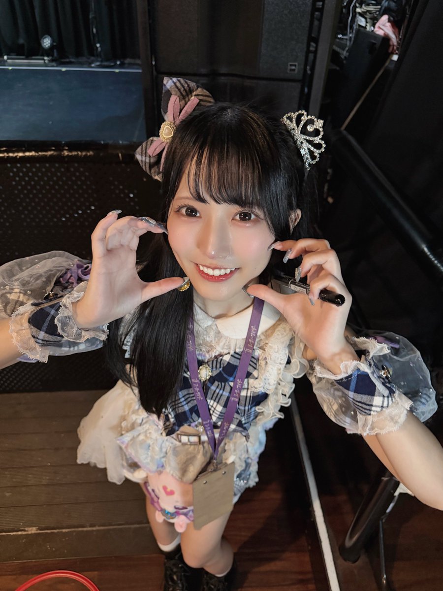 CArchae's tweet photo. まいまいに、写メ加工してって言われたんだけど、修正するとこがみつからない……
取り敢えず、肌シルキーにして、笑い皺を消してみた

#フューチャーサイダー
#櫻衣まい
#宗教法人天使ちゃん https://t.co/4DJGn0RkGI