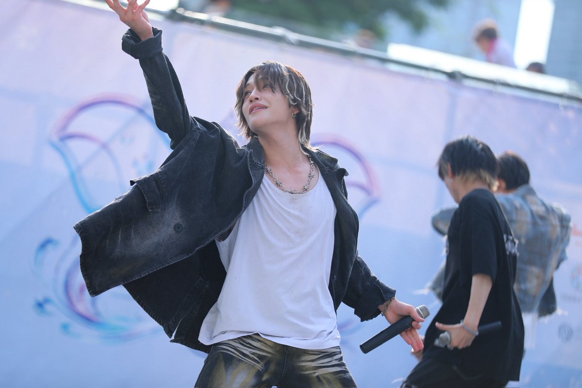 ALLIN_JUHIRO's tweet photo. メッシュチャラ兄さん https://t.co/SO0dNmlMMl