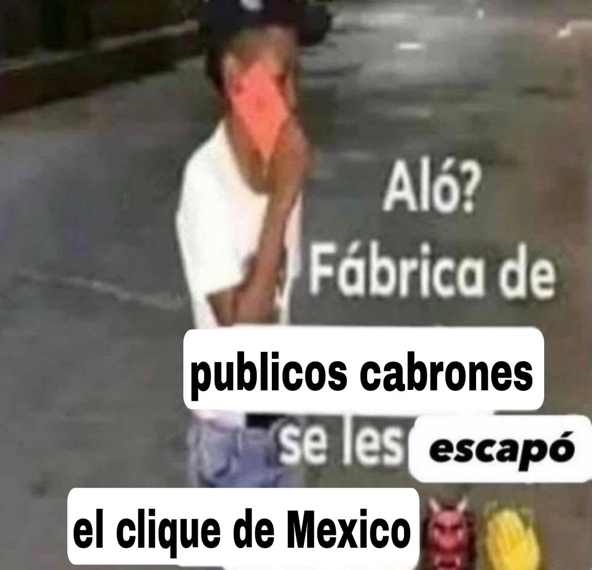 evasly_'s tweet photo. la mitad del álbum somos nosotros gritando carajo SOY MEXICANO ESTA ES MI BANDERA VERDE BLANCO ROJO HASTA QUE ME MUERA https://t.co/64lIa19NGT