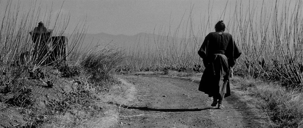 Greyyeey's tweet photo. Yojimbo (1961) dir. Akira Kurosawa https://t.co/RP1atka93e