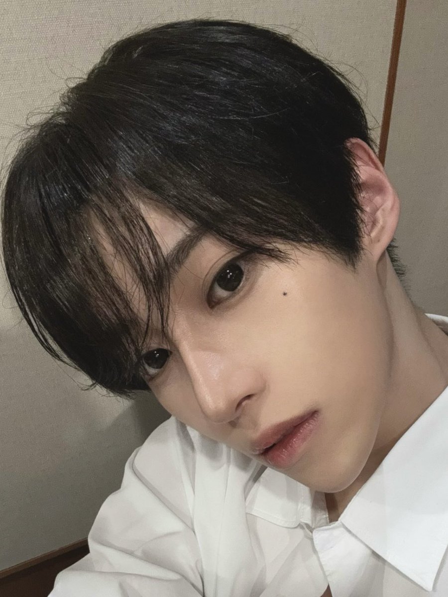 jiahaojoy's tweet photo. 金髪も黒髪も好き ◝(ᵔᗜᵔ)◜ https://t.co/BcvS7LqUsY