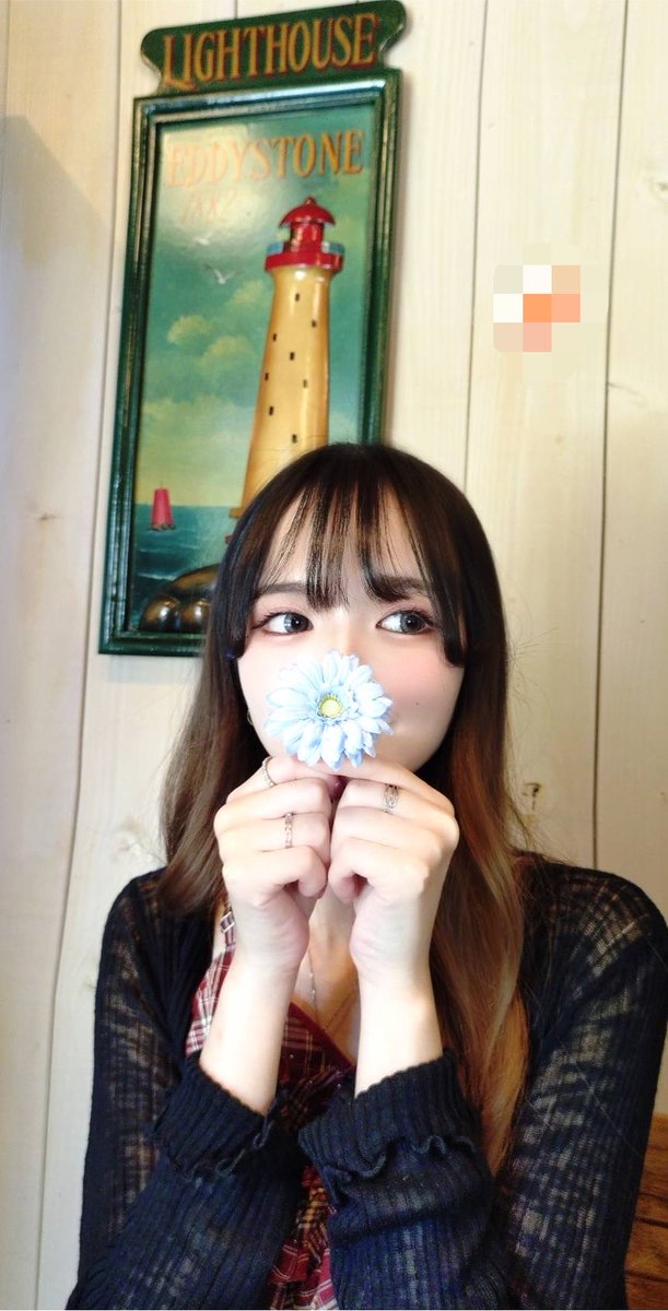 rnsnow0216's tweet photo. 先日、県外に撮影行ってきました‼︎

撮影当日はハンディファンと冷却シートが手放せないぐらい暑かったけど
現場の皆さんと一緒に暑さ対策をしたり
休憩中にお話しすることができたので
楽しく撮影を終える事ができました👏🏻✨

帰るまで少し時間があったので
観光もして夏の思い出つくりました🌻☀️ https://t.co/TYwtifxpeQ