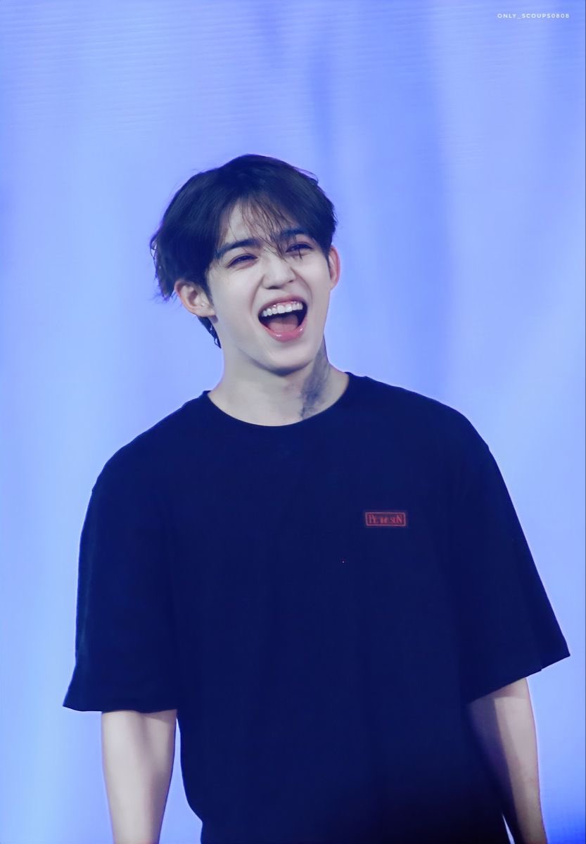 lovegggu's tweet photo. #난_언제나_승철이편_생일축하해 #ltS_BOSS_SCOUPS_Day
세븐틴과 캐럿들의 총괄리더, 에스쿱스 생일축하해
항상 세븐틴과 캐럿들을 위해 노력해줘서 고맙고
항상 밝게 웃었으면 좋겠다
캐럿들은 언제나 승철이 편인거 잊지마 https://t.co/oLJYMCj0tr