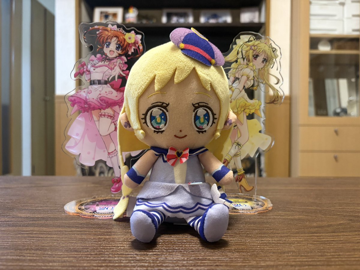 Anna_Wario's tweet photo. 今日は誕生日 🎂 いろはちゃん フレンディさん は 秋葉原 リリカルなのは  なのはさん フェイトさん 買った いい友達なった。
#8月7日はキュアフレンディの誕生日
#犬飼いろは生誕祭
#犬飼いろは生誕祭2026
#キュアフレンディ生誕祭
#キュアフレンディ生誕祭2026
#precure  #わんぷり #リリカルなのは https://t.co/fb5lJxrZZB
