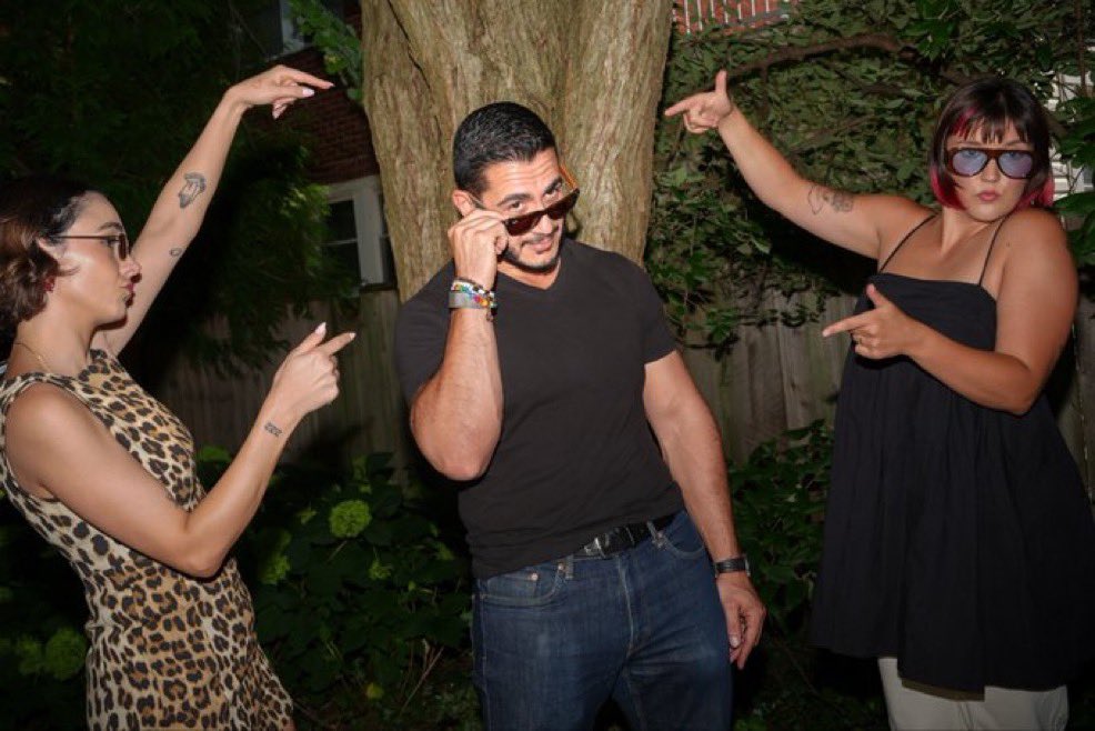 TrinityMustache's tweet photo. Pretty stark contrast between how Abdul El Sayed has his campaign hoes dress in the summer heat dress vs how he has his wife dress: https://t.co/AL7lx2kS8B