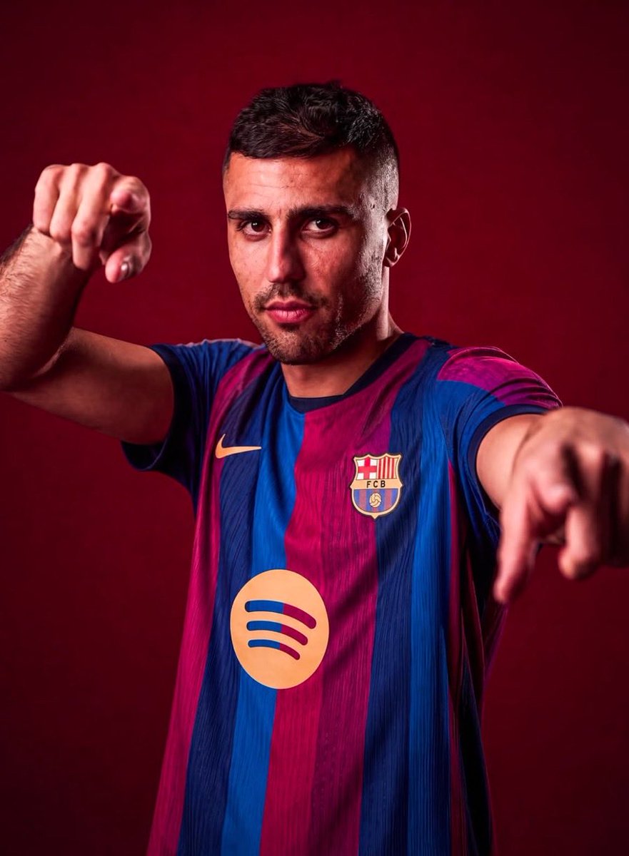 callmehpower's tweet photo. 🚨🚨 MAJOR BREAKING: Barcelona and Manchester City HAVE ALREADY REACHED AN AGREEMENT for Rodri.

The final fee is around €50m.

— @FCBRAC1 https://t.co/0WoMRcqv3E