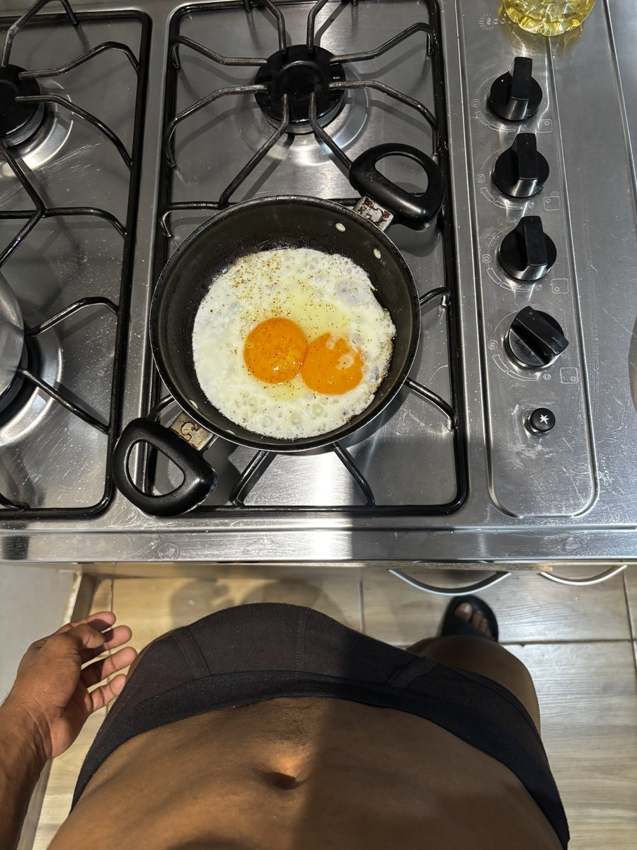 Ivaand__'s tweet photo. cómo los va a querer? 🍳 https://t.co/Y5cHcNBi0W